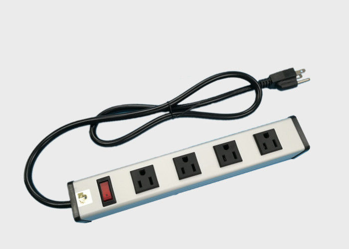 Bande multi de puissance de débouché de manière en métal 4 avec sur outre du commutateur pour l'atelier/bureau