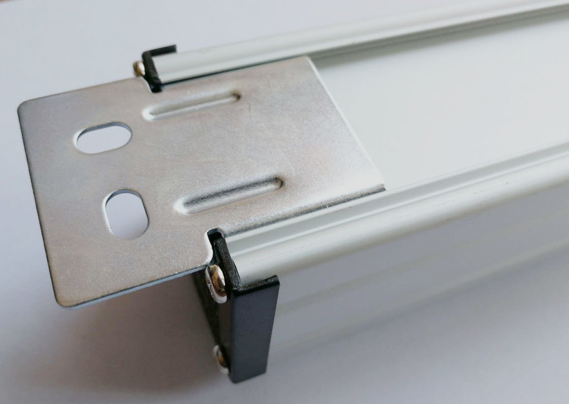 Barre de bande de puissance de prise de Smart 10 pour le Cabinet de réseau, unité de distribution d'énergie électrique multiple de PDU de débouchés
